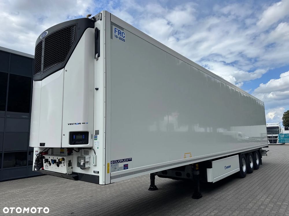 Krone Hakowa, Carrier Vector HE19, Nowe opony!! - 5