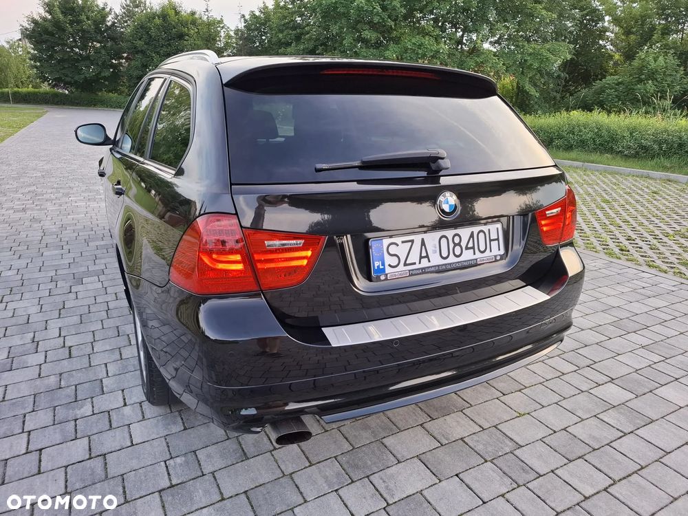 BMW Seria 3 318i - 9