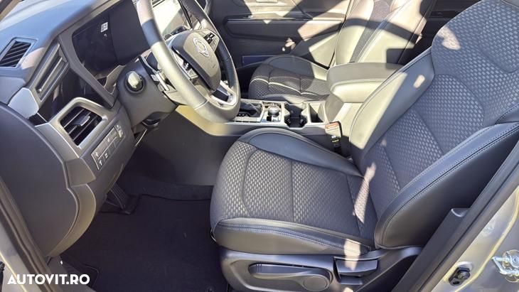 SsangYong Korando - 12