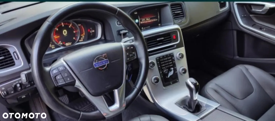 Volvo V60 D4 - 6