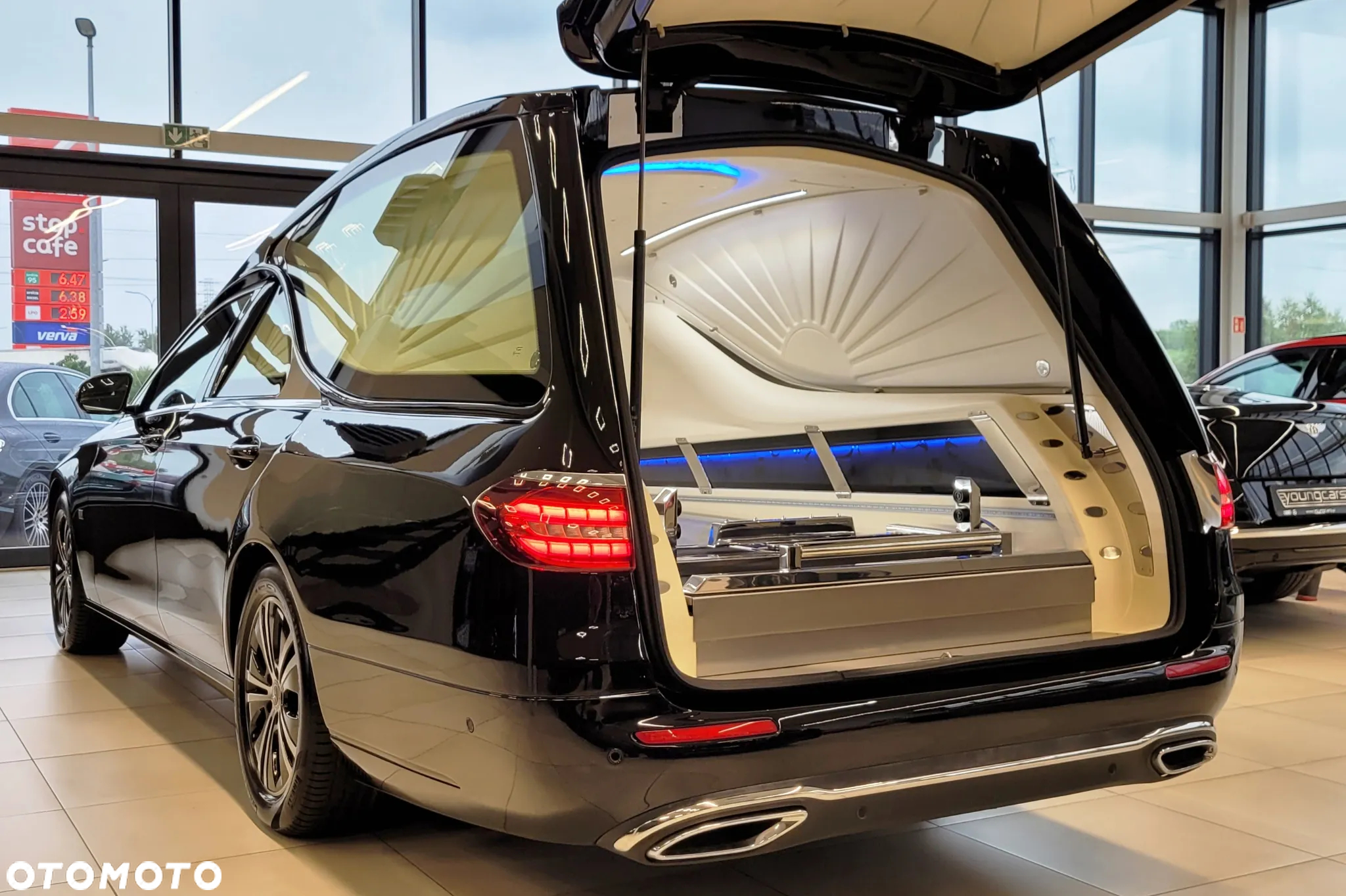 Mercedes-Benz Klasa E 200 Exclusive - 9