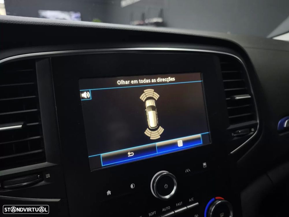 Renault Mégane Sport Tourer 1.5 dCi GT Line - 31