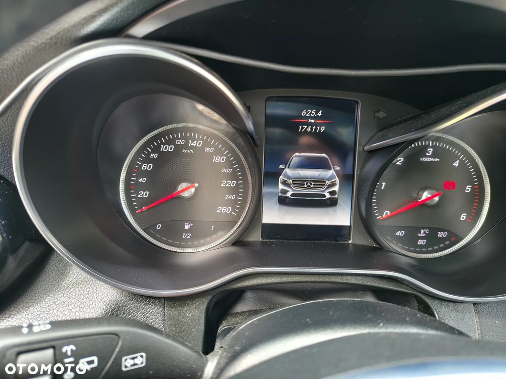 Mercedes-Benz GLC - 17