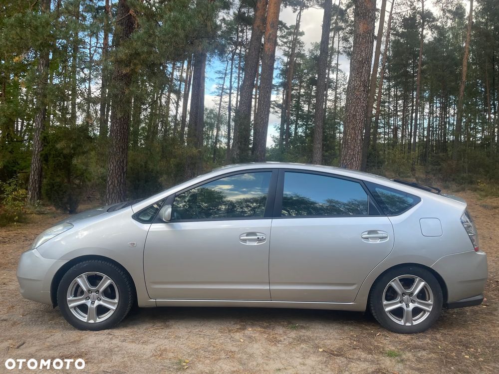 Toyota Prius 2005 photo 4