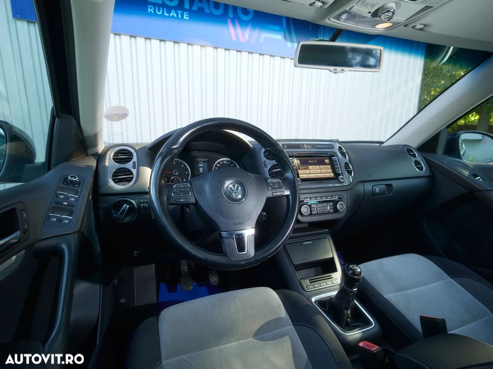 Volkswagen Tiguan - 10