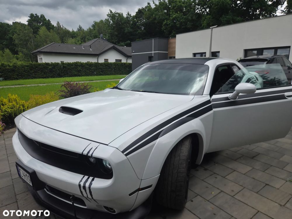 Dodge Challenger 5.7 R/T - 9