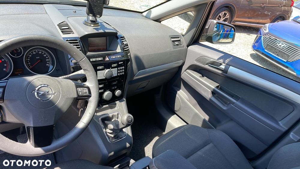 Opel Zafira 1.8 Family Plus - 10