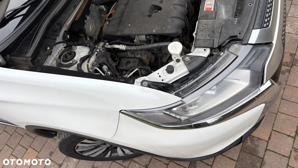 Mitsubishi Outlander 2.0 Intense 4WD CVT - 16