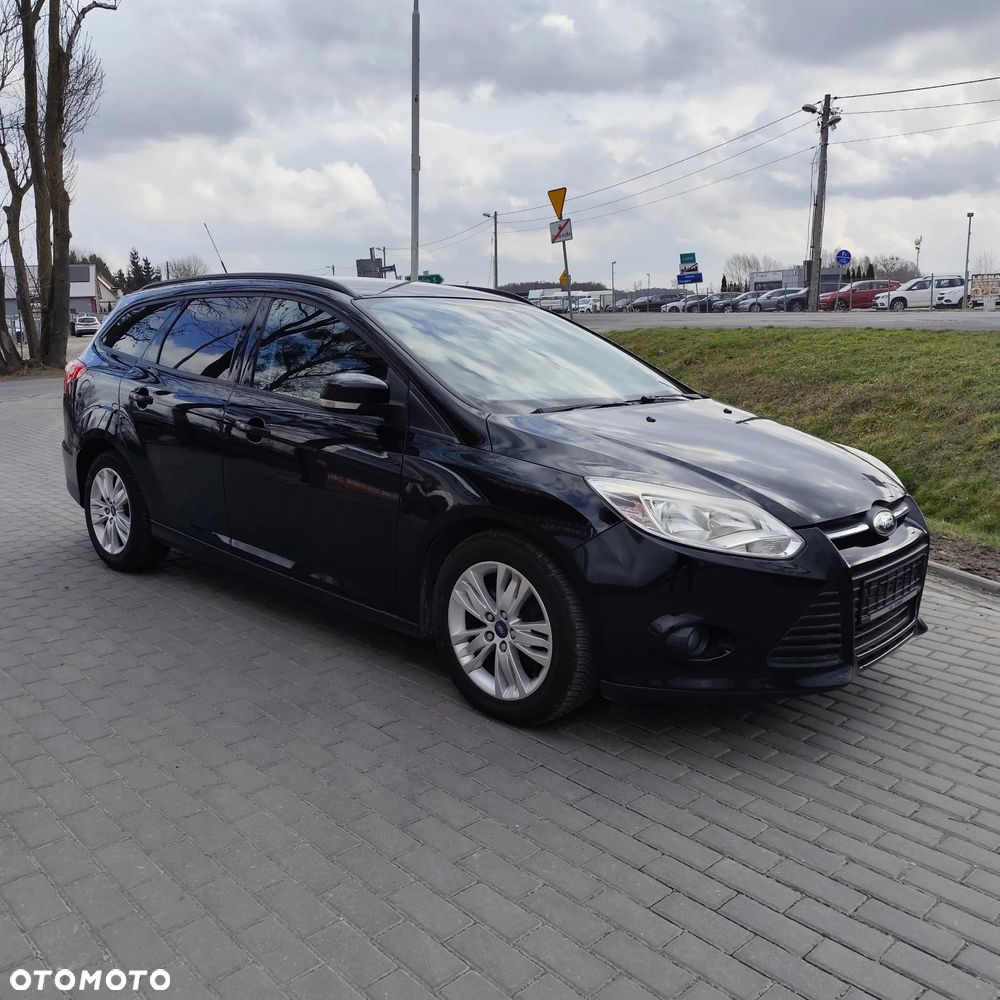 Ford Focus 1.6 TI-VCT Ambiente - 4