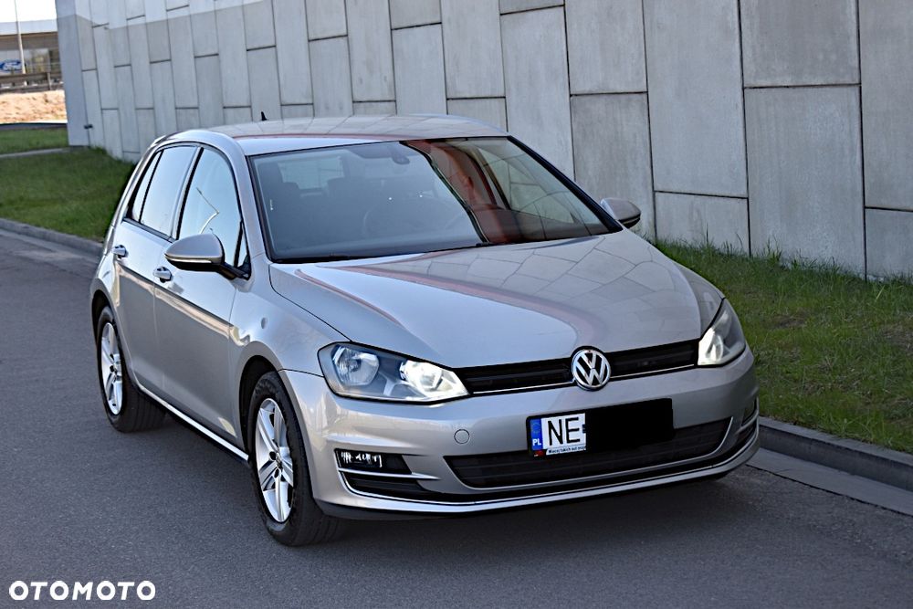 Volkswagen Golf - 11