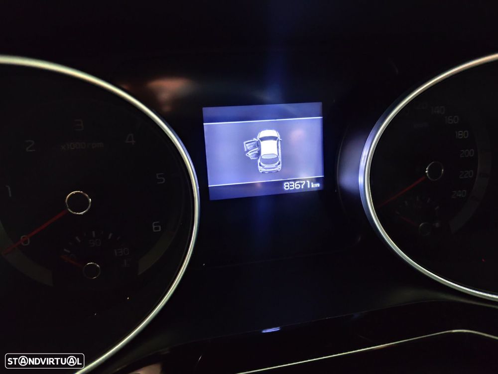 Kia XCeed 1.6 CRDi MHEV Drive - 20