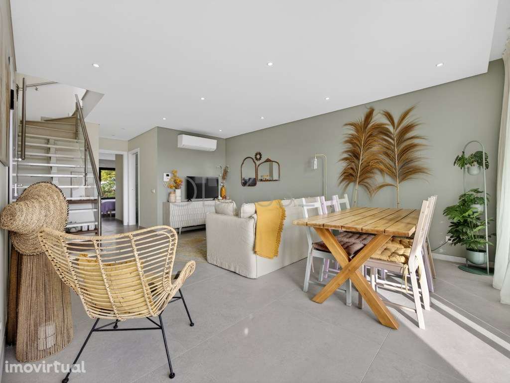 Apartamento de 2 quartos com Terraço Privativo e Vista Mar em Conce... - Grande imagem: 3/34