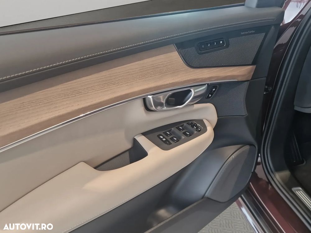 Volvo XC 90 - 13