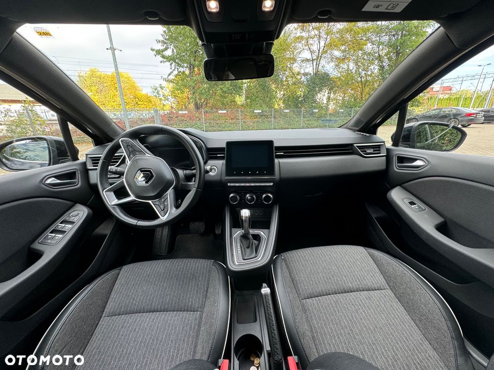 Renault Clio - 16