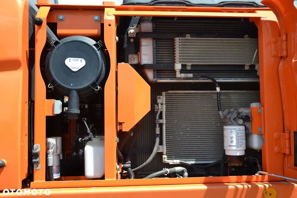 Doosan DX 140 W - 25
