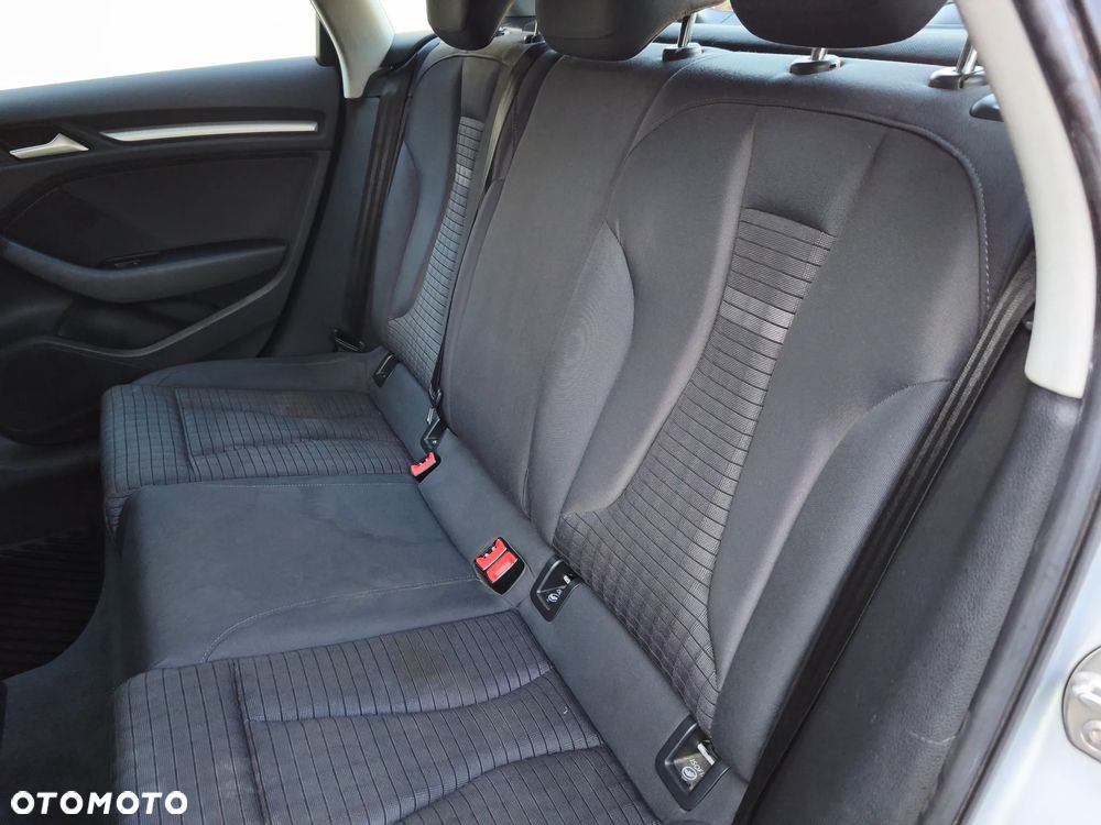 Audi A3 Sportback 2.0 TDI Attraction - 15