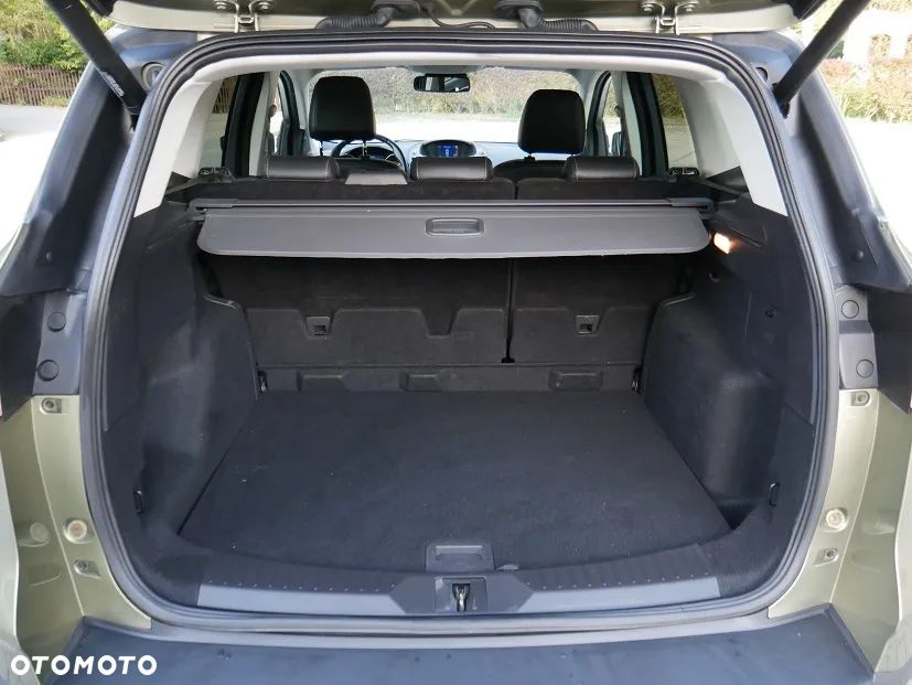 Ford Kuga 2.0 TDCi 4x4 Titanium - 31