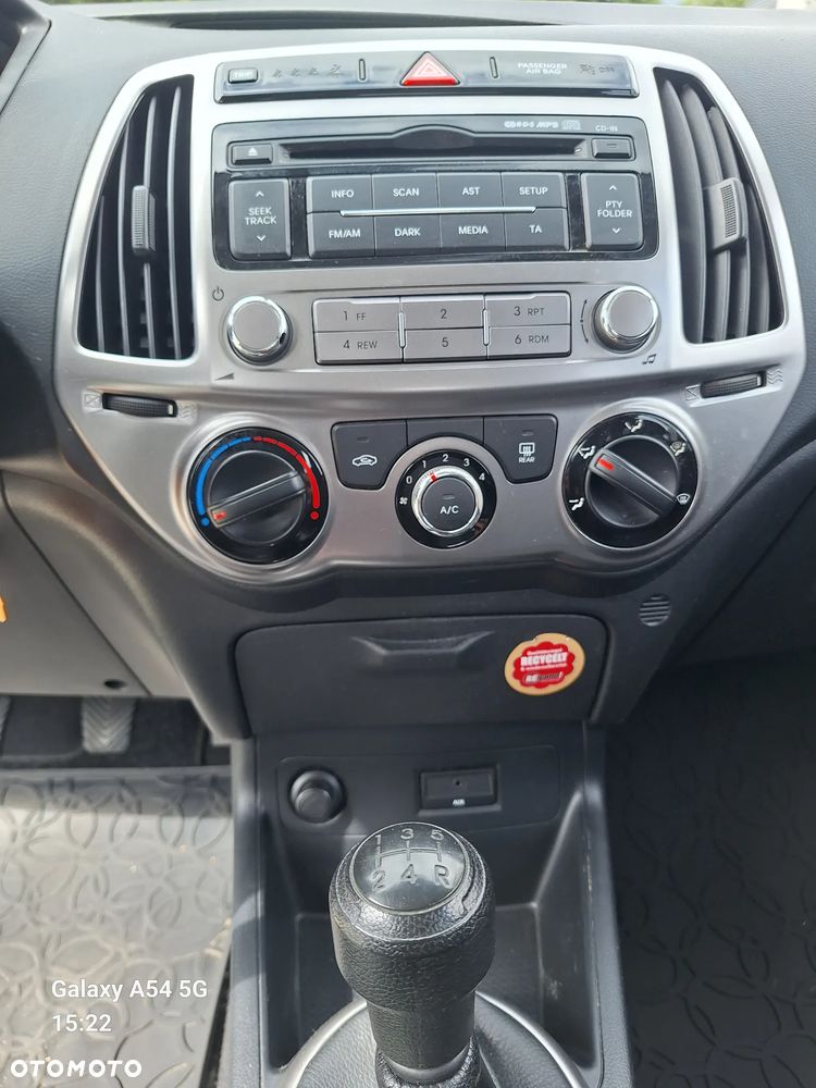 Hyundai i20 1.25 Comfort - 14