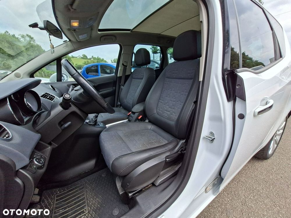 Opel Meriva - 14