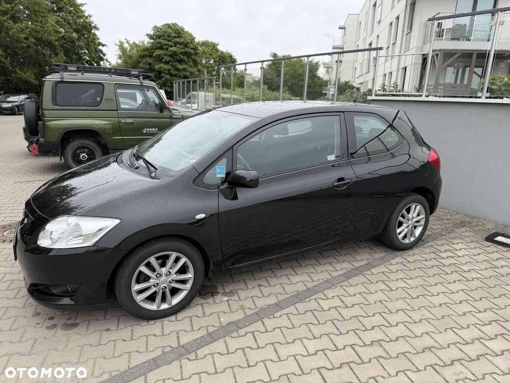 Toyota Auris 1.4 D-4D Luna - 1