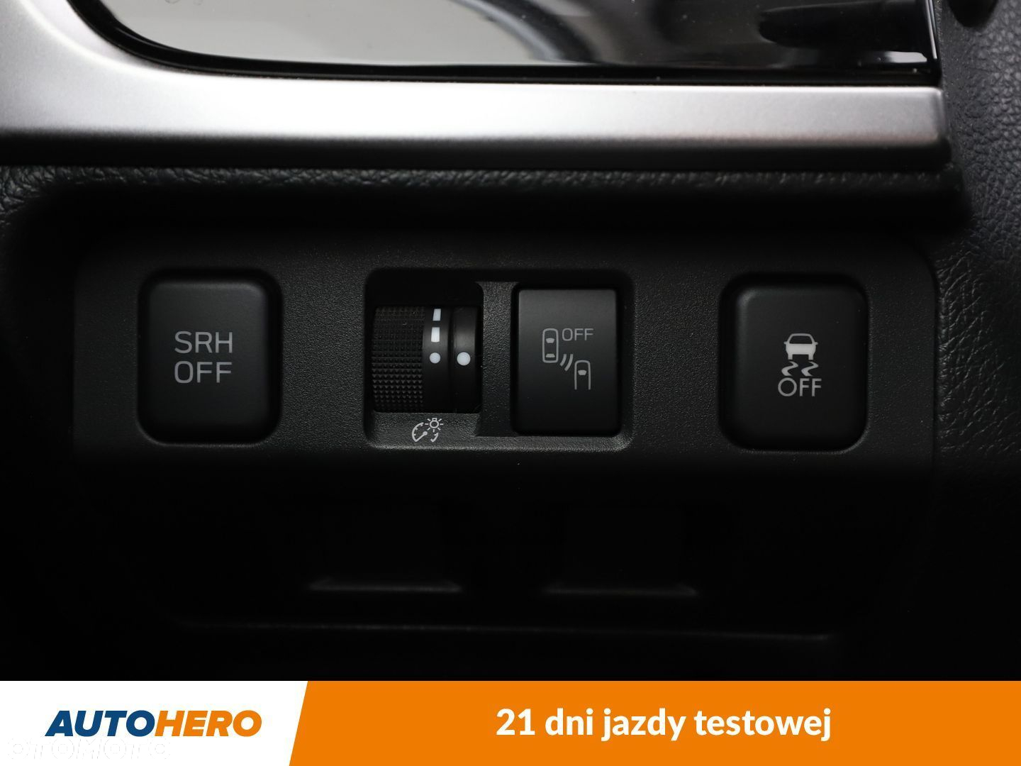 Subaru Forester 2.0 i Active Lineartronic - 32