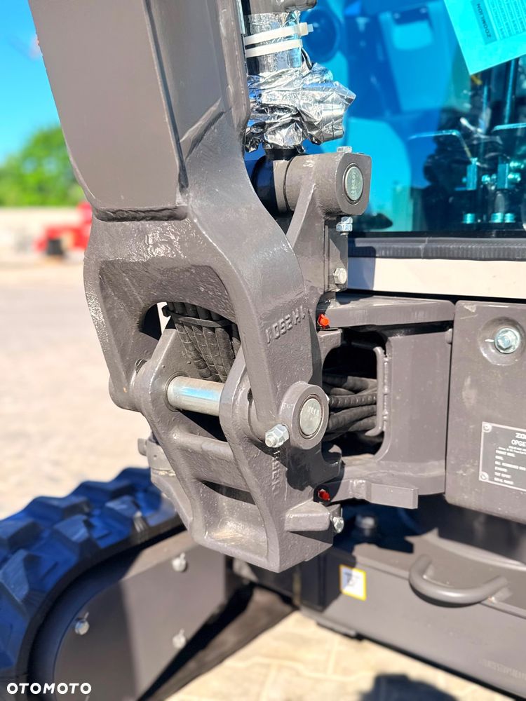 Zoomlion ZE20G | FABRYCZNIE NOWA | Silnik KUBOTA | 3 ŁYŻKI | SZYBKOZŁĄCZE HYDRAULICZNE - 24