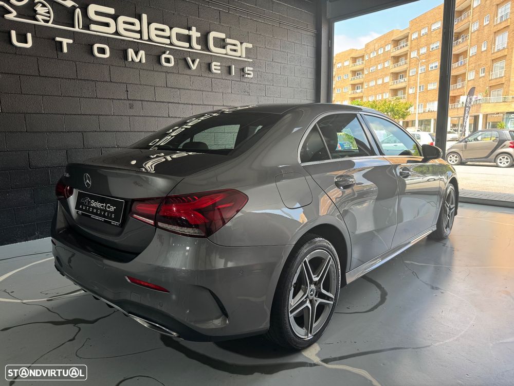 Mercedes-Benz A 250 Limousine e AMG Line - 9