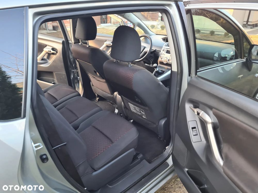 Toyota Verso 1.6 Luna EU5 - 9