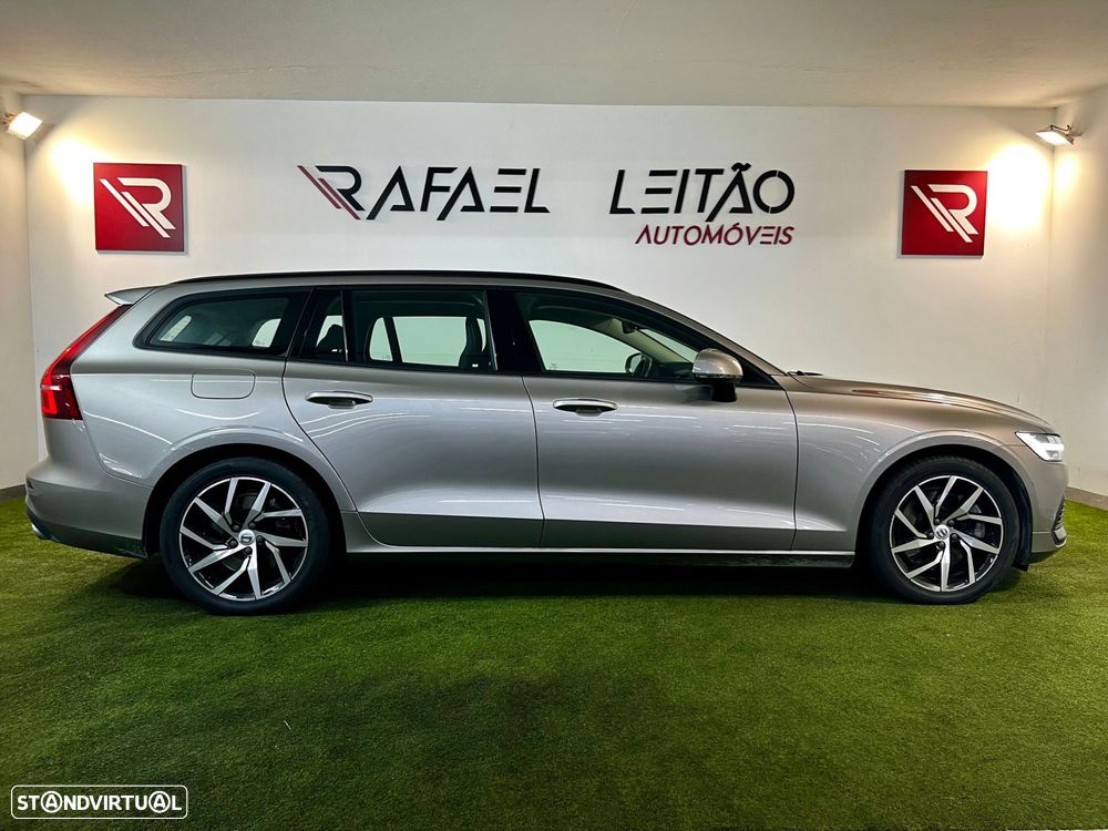 Volvo V60 2.0 T8 AWD TE Momentum - 6