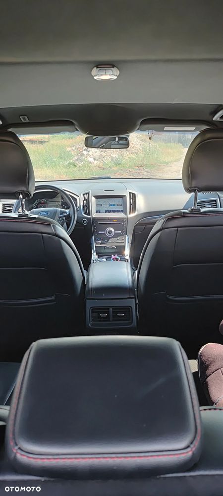 Ford Edge 2.0 EcoBlue Bi-Turbo 4x4 ST-LINE - 13
