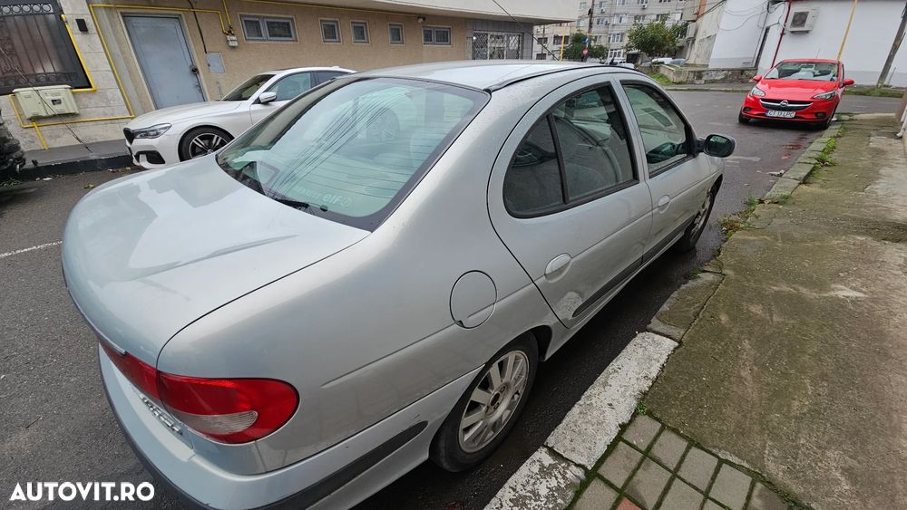 Renault Megane - 7