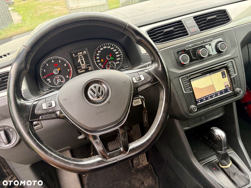 Volkswagen Caddy 1.4 TSI Highline DSG - 9