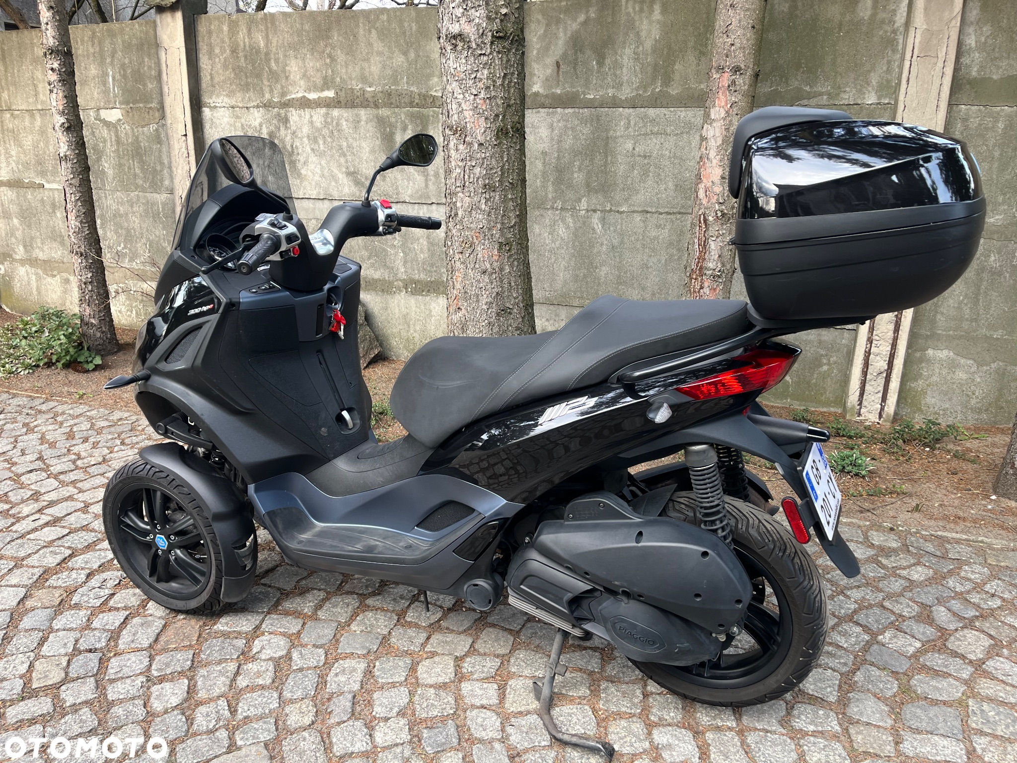 Piaggio MP-3 - 14