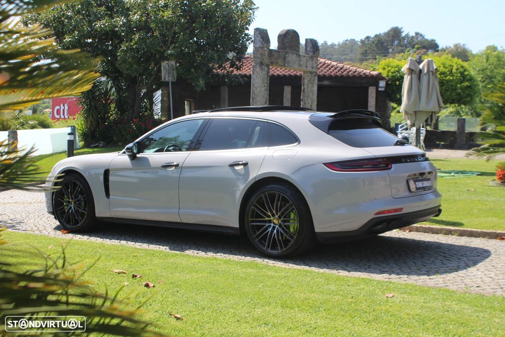Porsche Panamera Sport Turismo 4 E-Hybrid Platinum Edition - 3