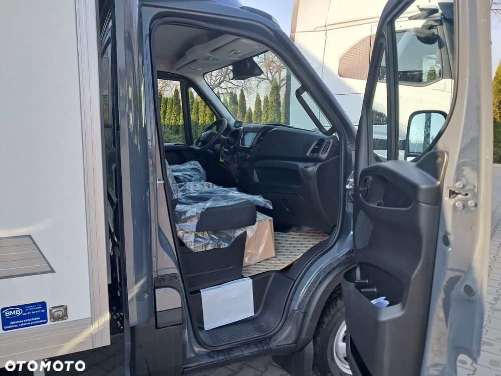Iveco Daily 50C16H3.0Z izoterma z Agregatem z grzaniem - 6