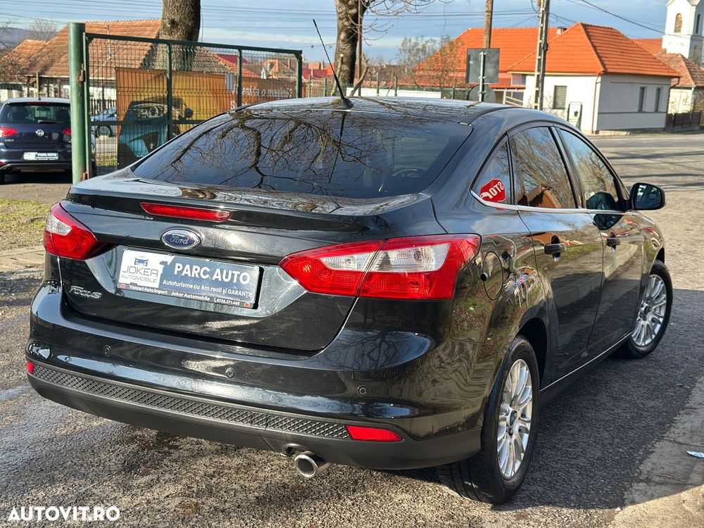 Ford Focus 2.0 TDCI DPF Titanium - 15