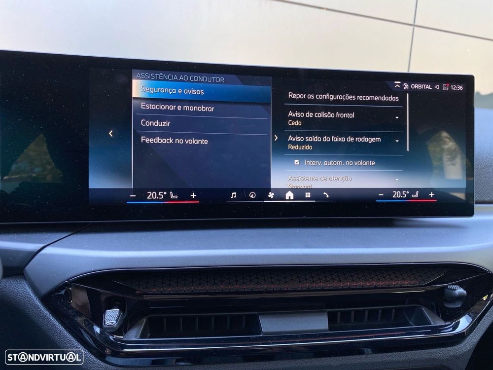 BMW 320 d Touring Auto - 11