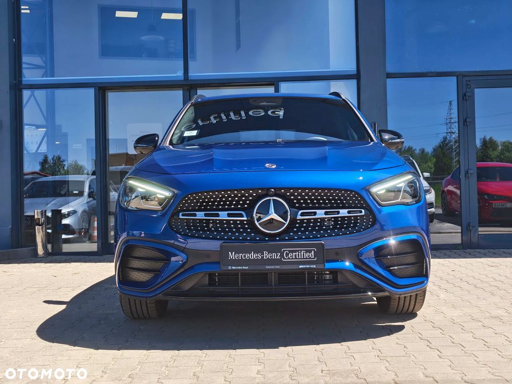 Mercedes-Benz GLA 200 AMG Line - 8