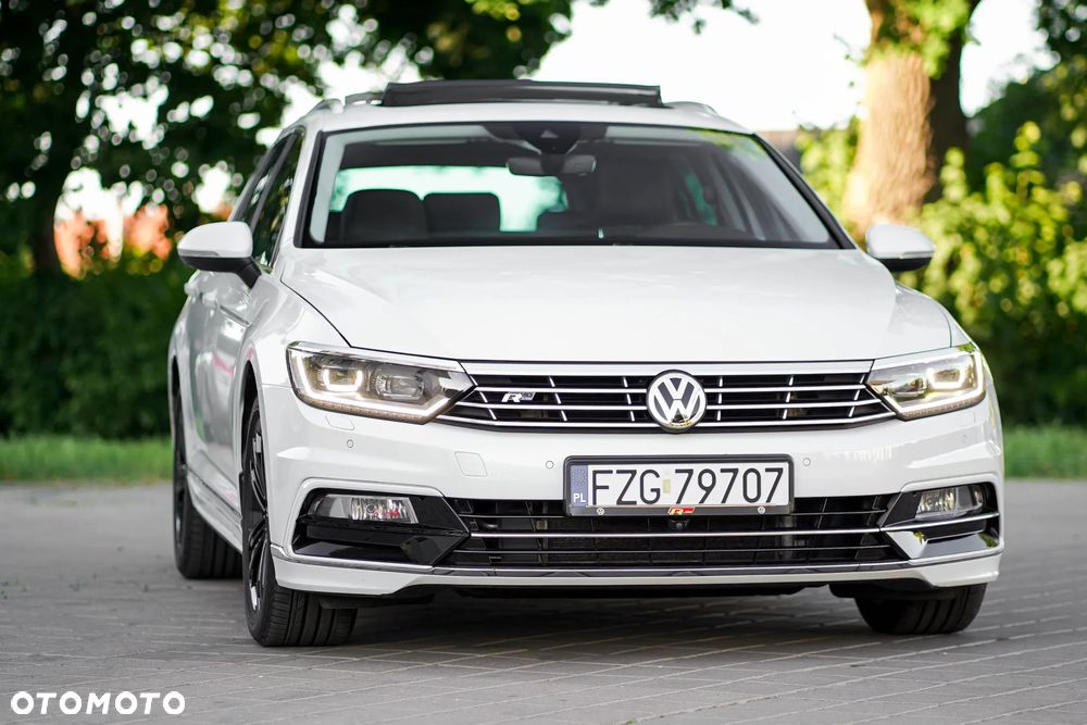 Volkswagen Passat - 15