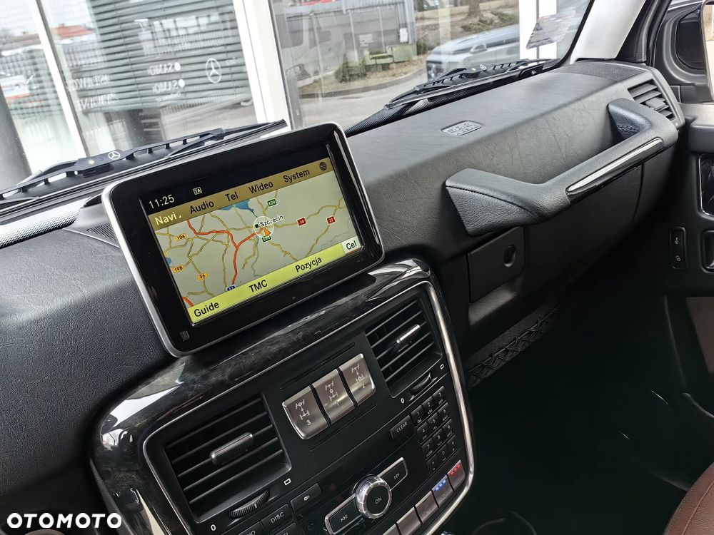 Mercedes-Benz Klasa G 350 BlueTec L - 15