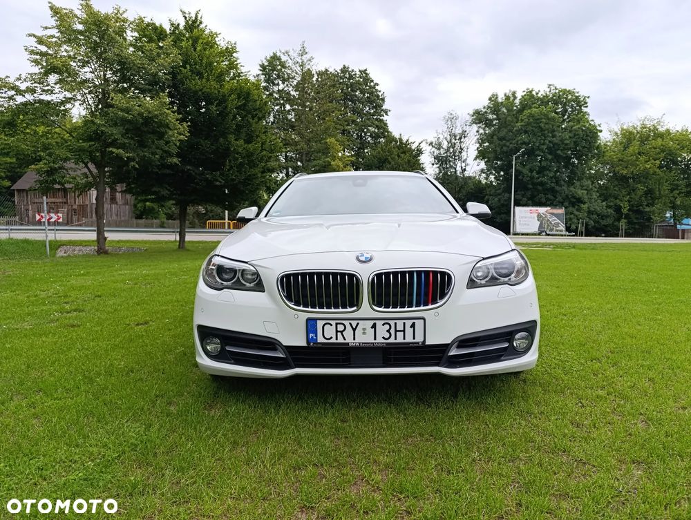 BMW Seria 5 525d Sport-Aut - 7