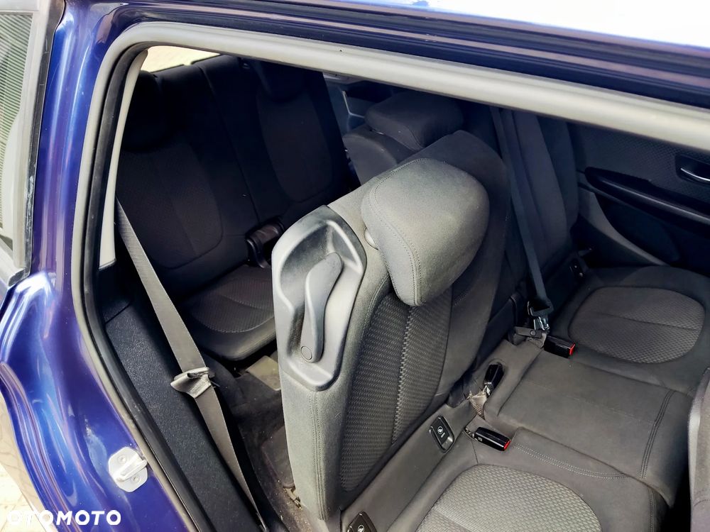 BMW Seria 2 216i GT GPF Advantage - 21