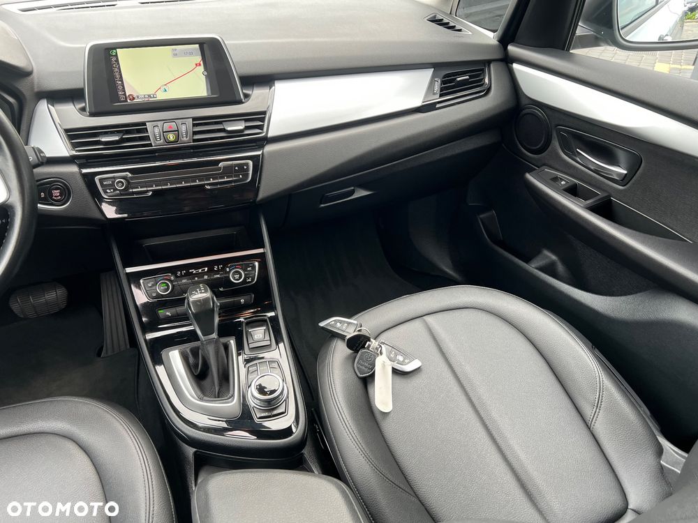 BMW Seria 2 218d Advantage sport - 21