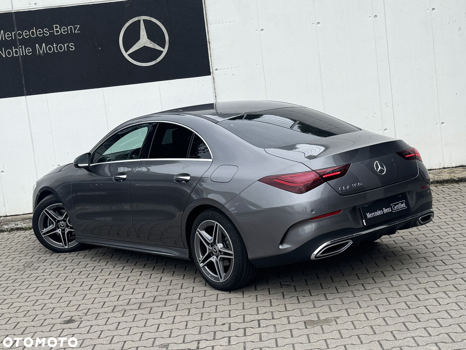 Mercedes-Benz CLA - 4