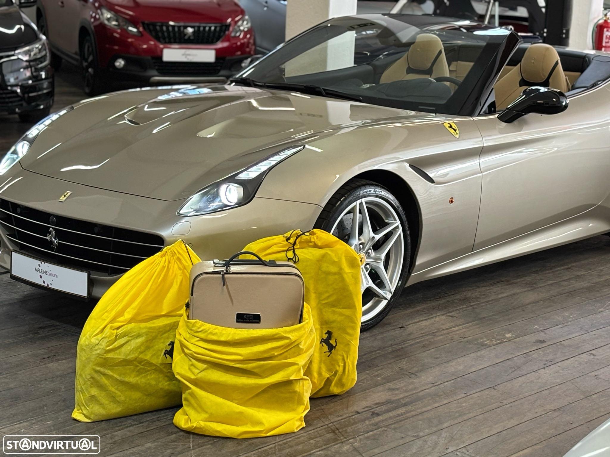 Ferrari California T - 29