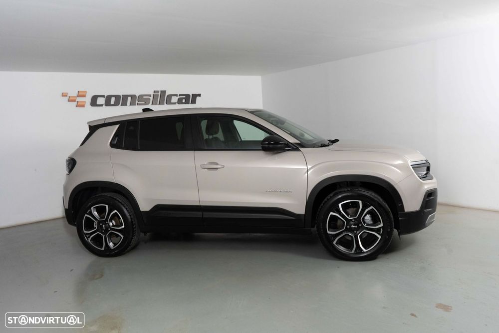 Jeep Avenger 54 kWh Summit - 8