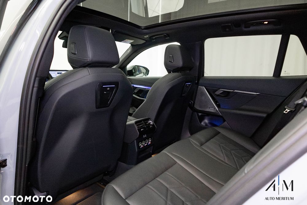 BMW Seria 5 - 24