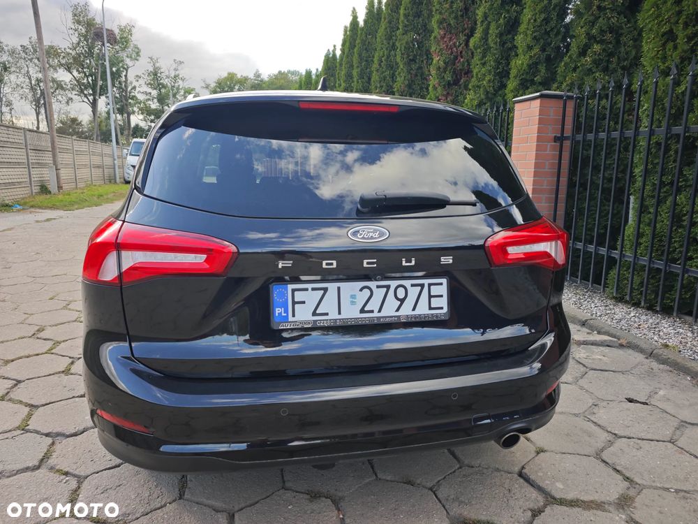 Ford Focus 2.0 TDCi Titanium ASS PowerShift - 6