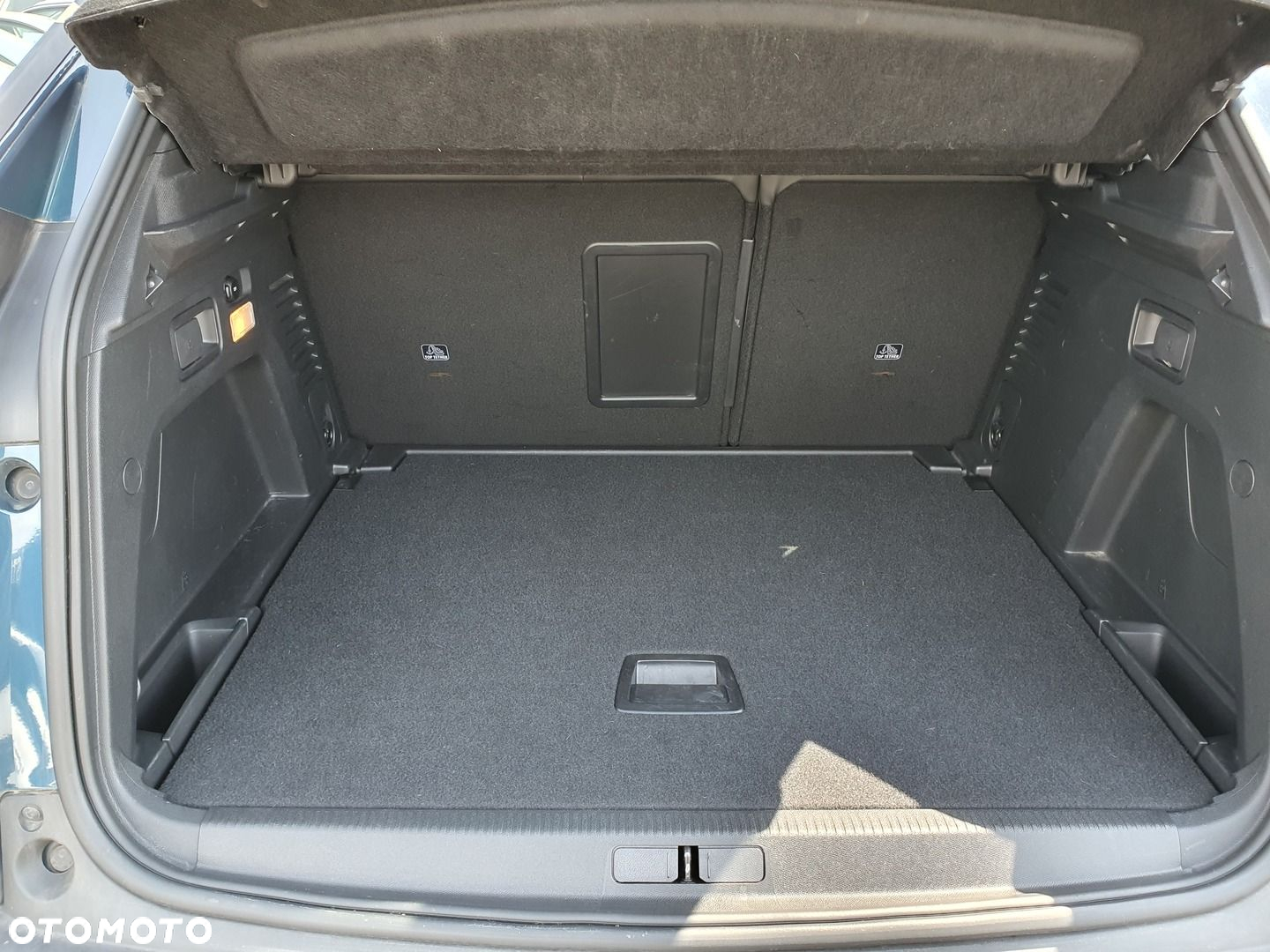 Peugeot 3008 1.2 PureTech Allure Pack S&S EAT8 - 10