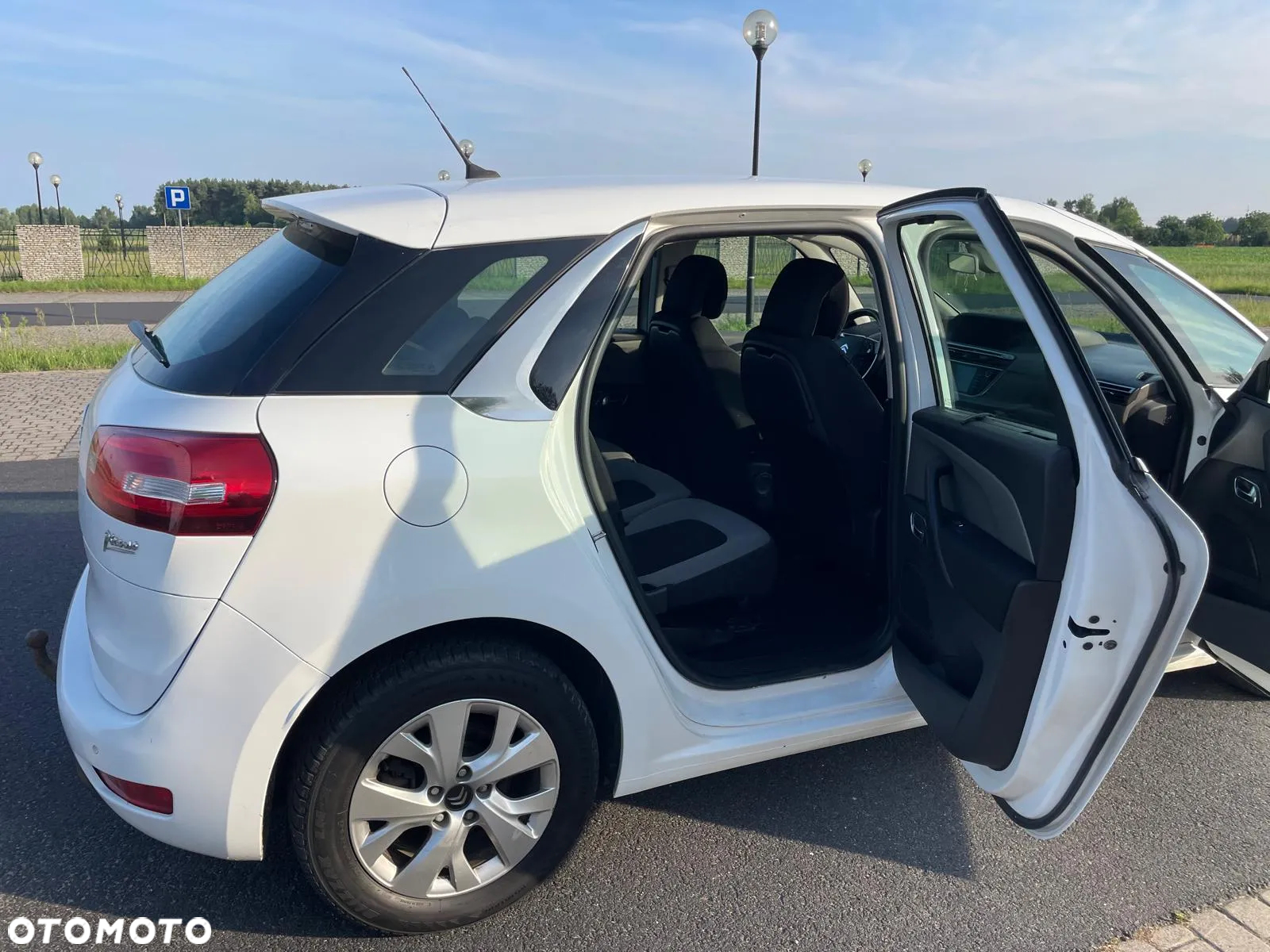 Citroën C4 Picasso - 12